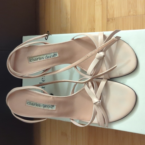 Charles David Light Pink Strappy Leather Heels - Picture 4 of 7